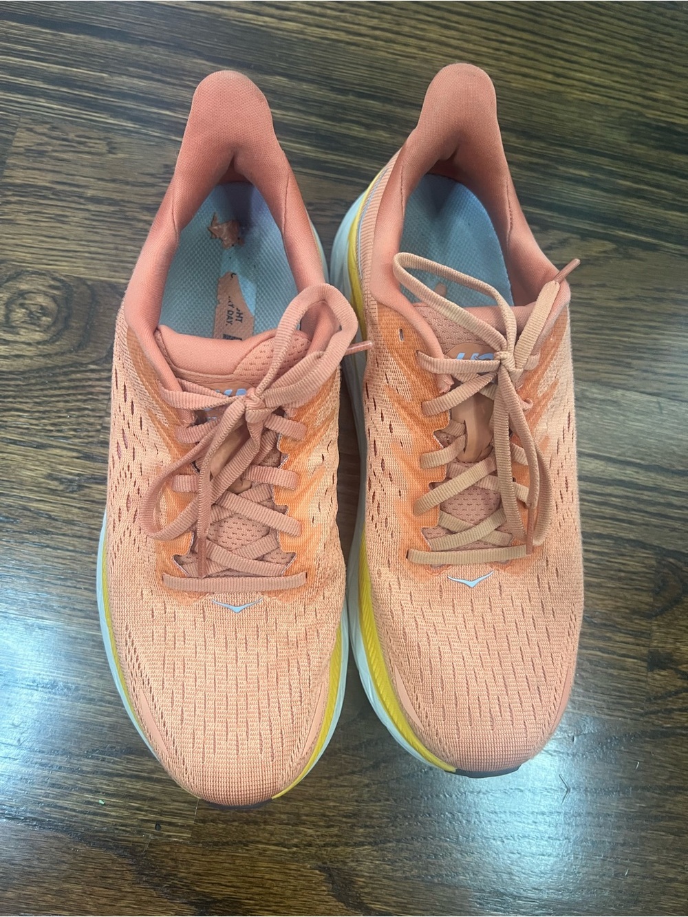 Hoka Women’s Clifton 8 RoadCoral/Peach Lightweight Running Sneakers